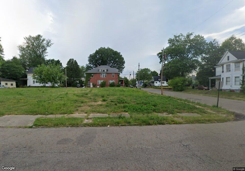 831 Shorb Ave NW, Canton, OH 44703 - photo 1