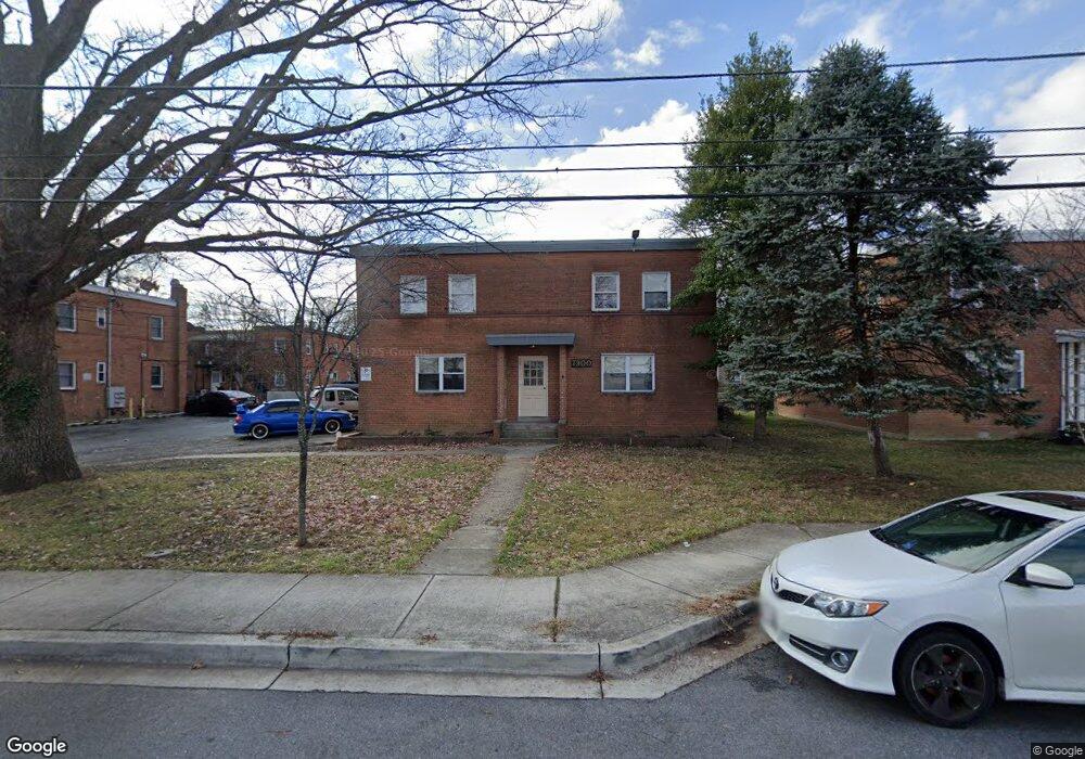 7900 Kennewick Ave, Takoma Park, MD 20912 - photo 1