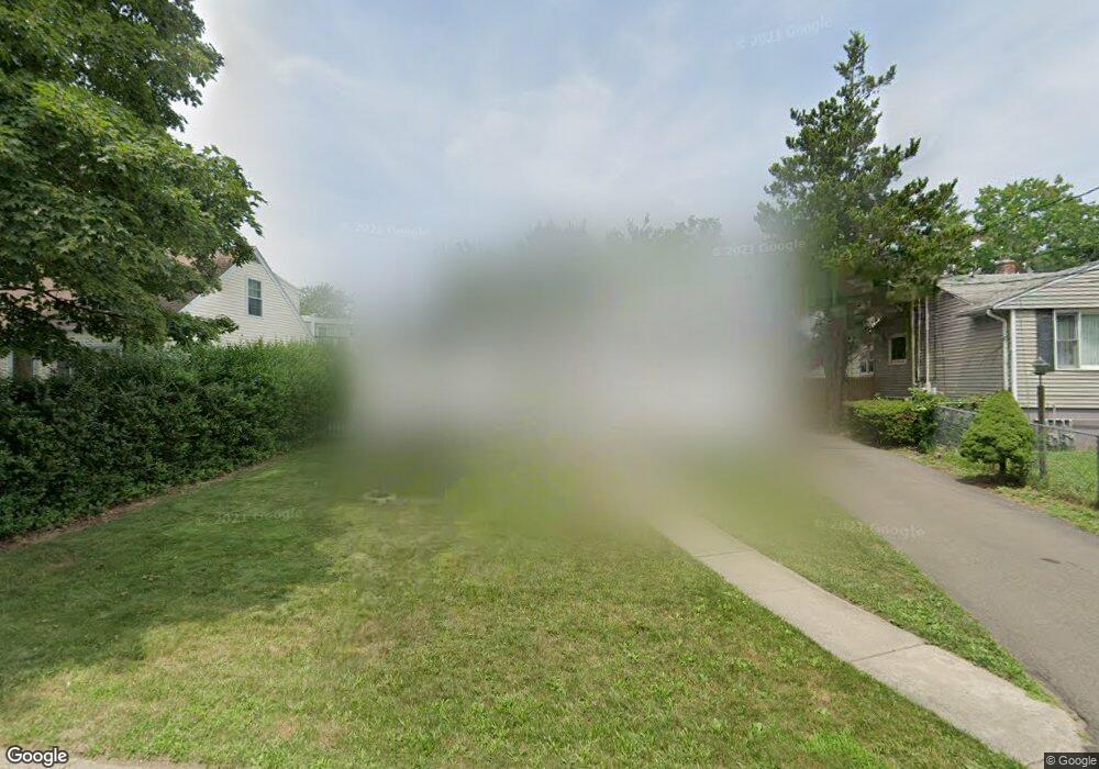 22 Pardee Place Extension, East Haven, CT 06512 - photo 1