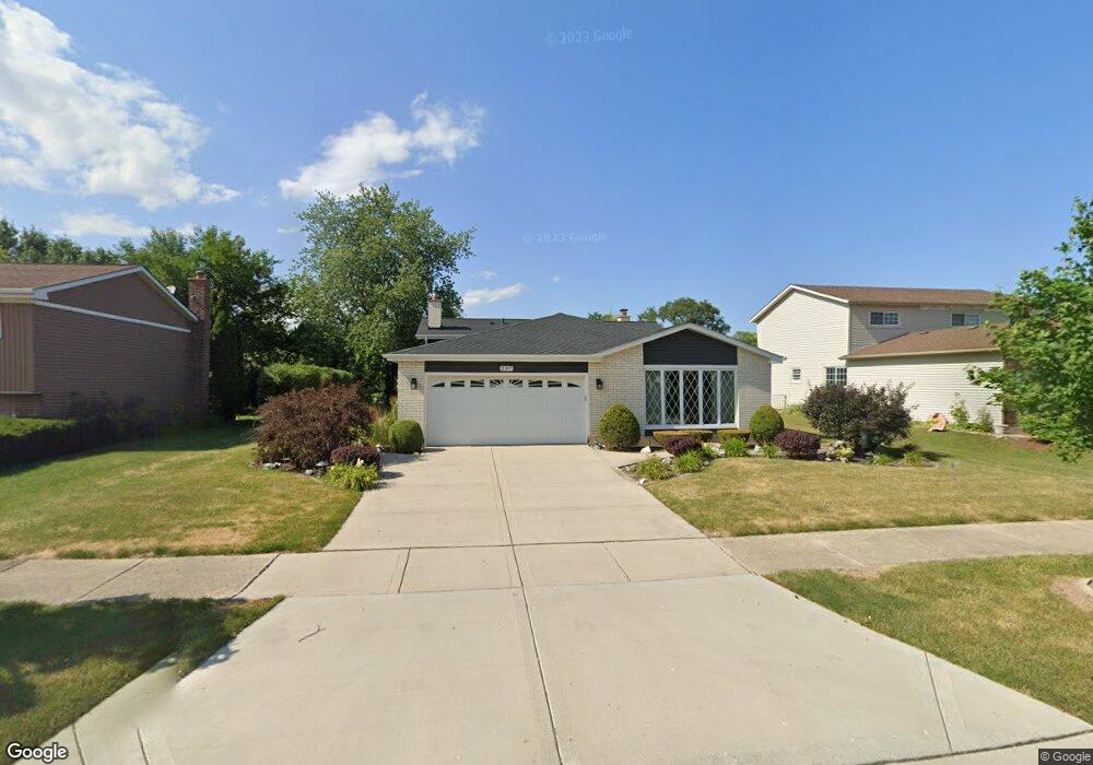 297 E Harrison St, Elmhurst, IL 60126 - photo 1