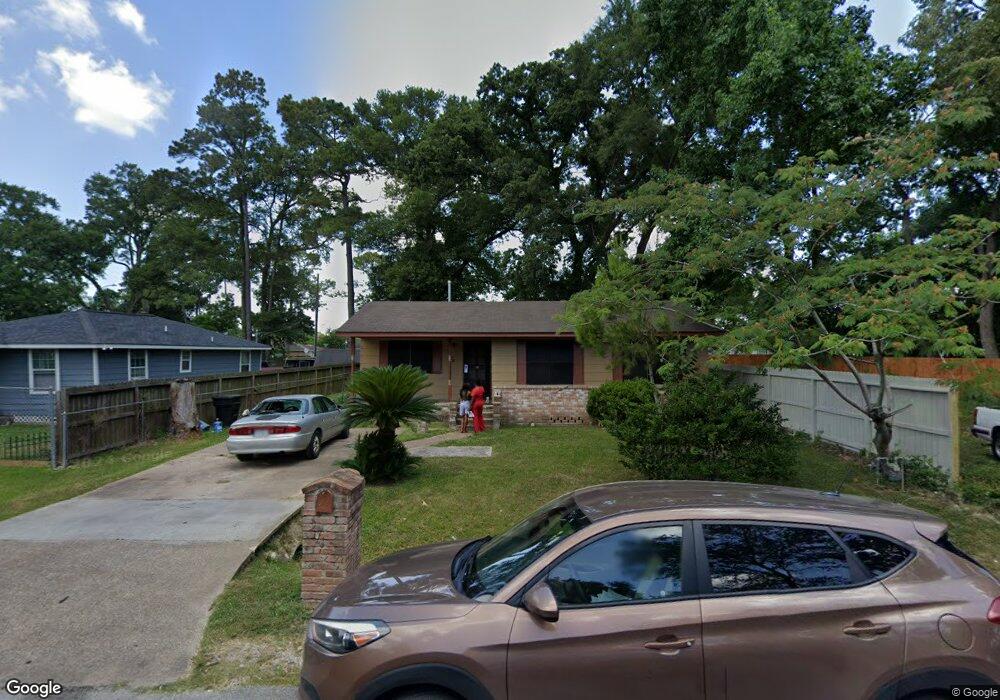 2474 Carmel St, Houston, TX 77091 - photo 1