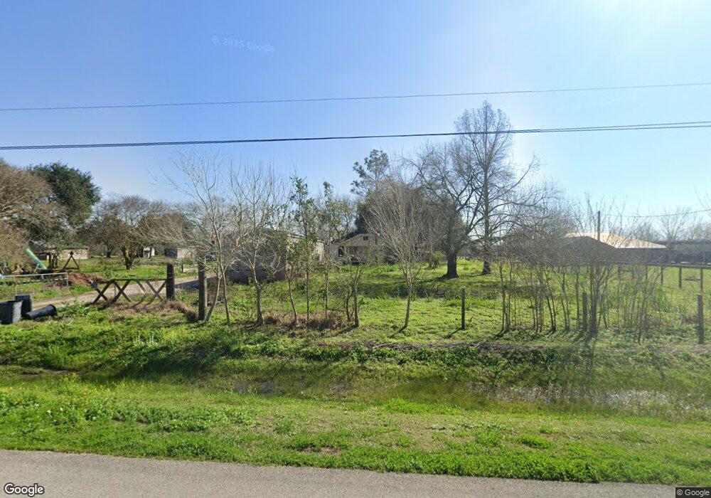 18111 Elton Rd, Alvin, TX 77511 - photo 1