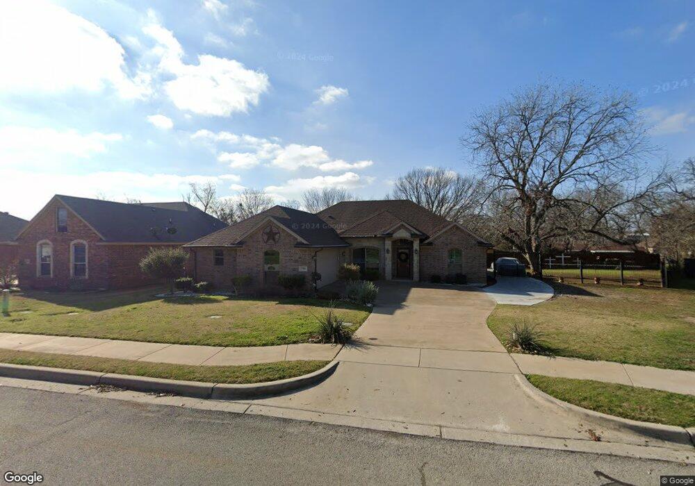 206 Jade Ln, Weatherford, TX 76086 - photo 1