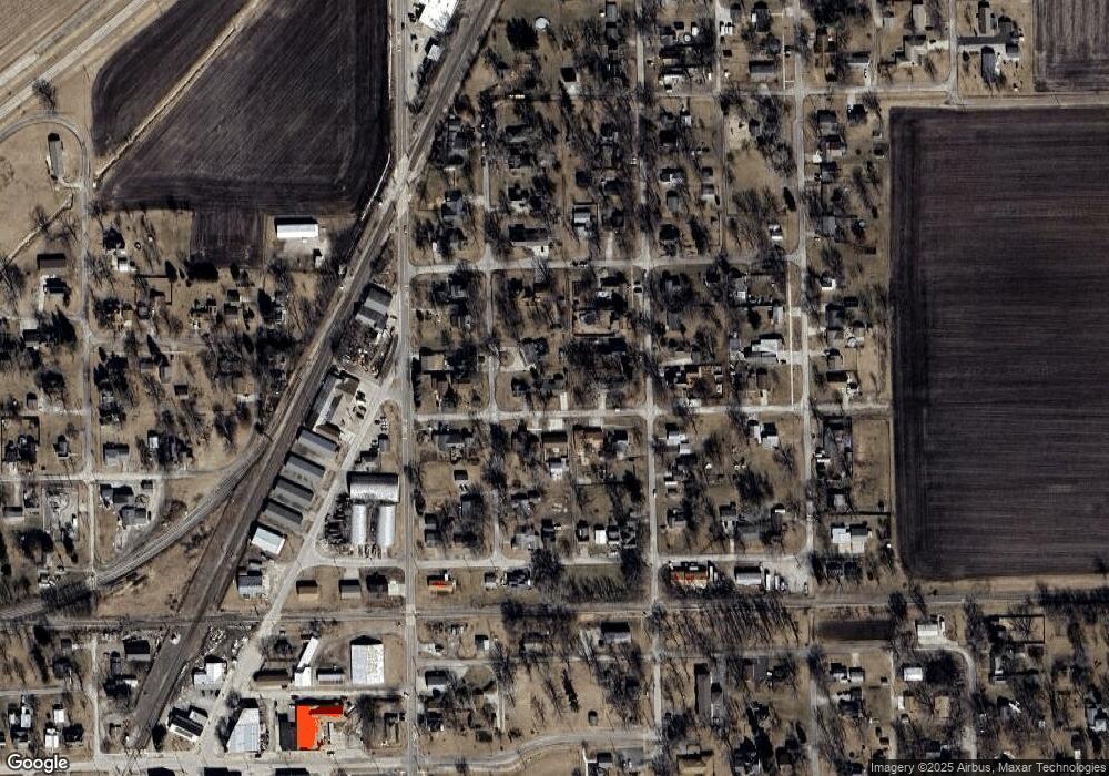 511 Main St, Chenoa, IL 61726 - photo 1