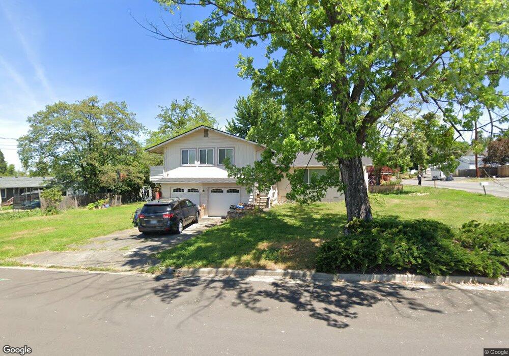 411 B St, Phoenix, OR 97535 - photo 1