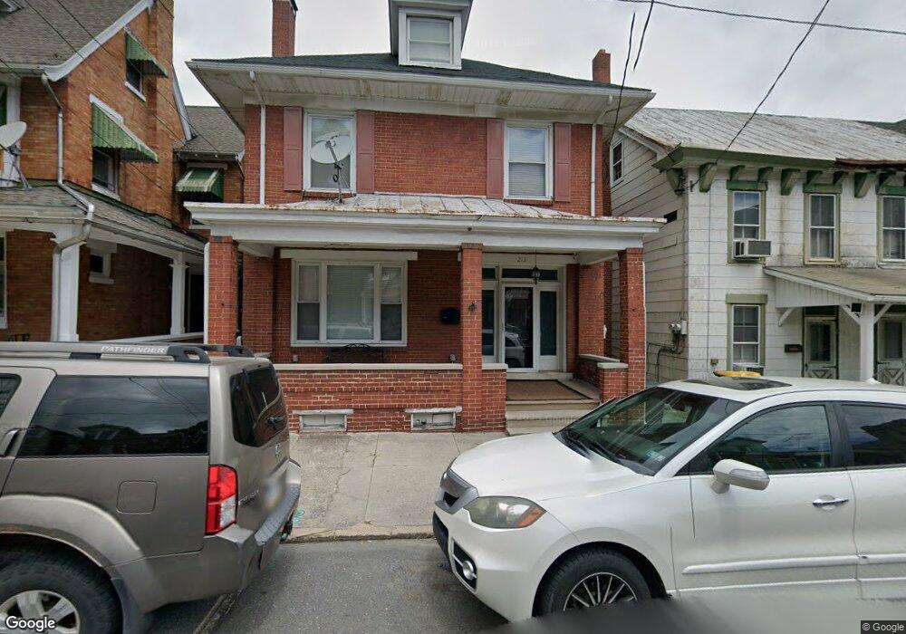 213 W High St, Womelsdorf, PA 19567 - photo 1