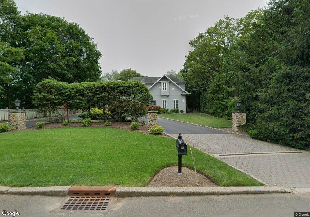 1080 Franklin Lakes Rd, Franklin Lakes, NJ 07417 - photo 1