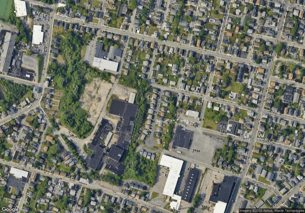 35 Evelyns Way, Fall River, MA 02724 - photo 1