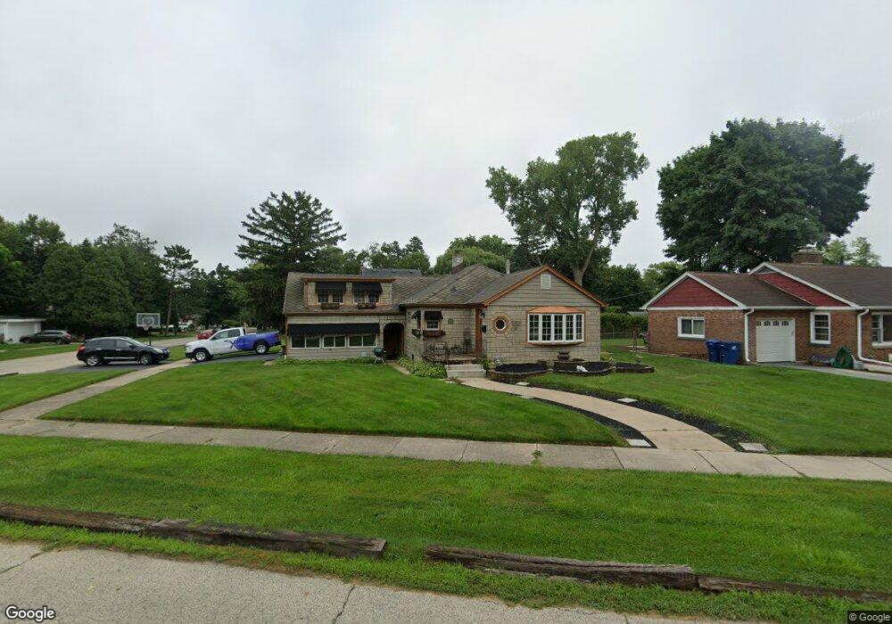 2319 Corona Rd, Waukegan, IL 60087 - photo 1