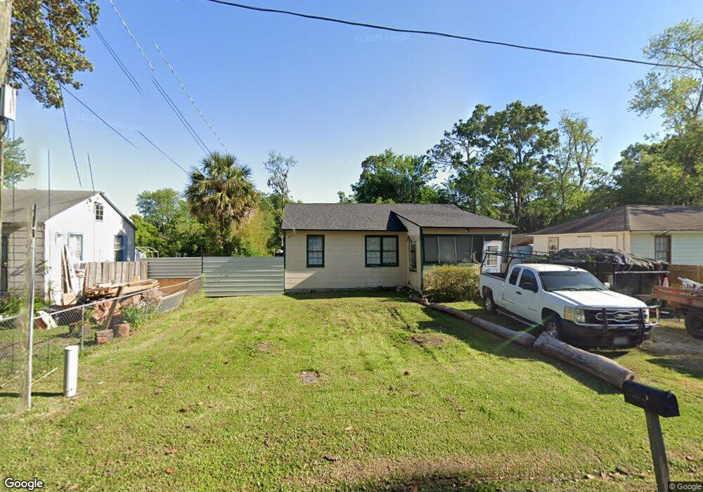6135 Transylvania Ave, Jacksonville, FL 32210 - photo 1