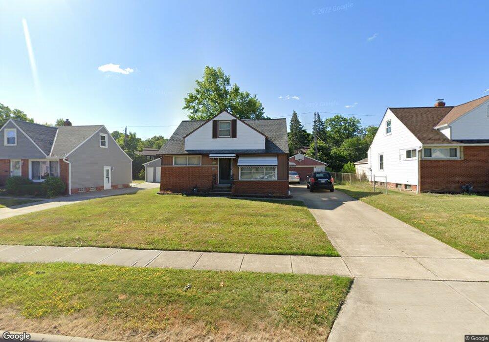 28766 Hazel Ave, Wickliffe, OH 44092 - photo 1