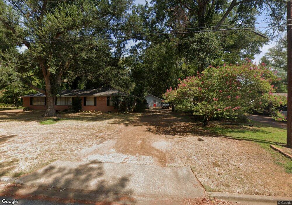 621 Bostwick St, Nacogdoches, TX 75965 - photo 1