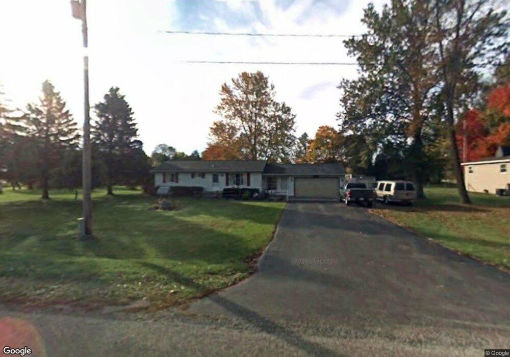 3912 E Burt Rd, Burt, MI 48417 - photo 1