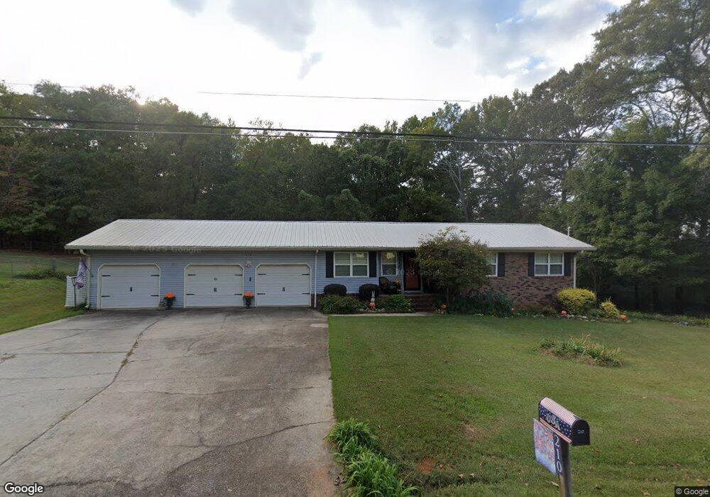 210 Pinecrest Dr, Weaver, AL 36277 - photo 1