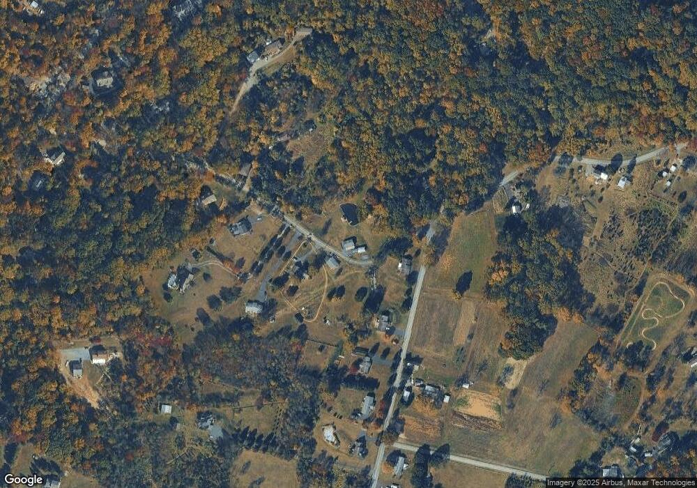 14 Spring Rd, Boyertown, PA 19512 - photo 1