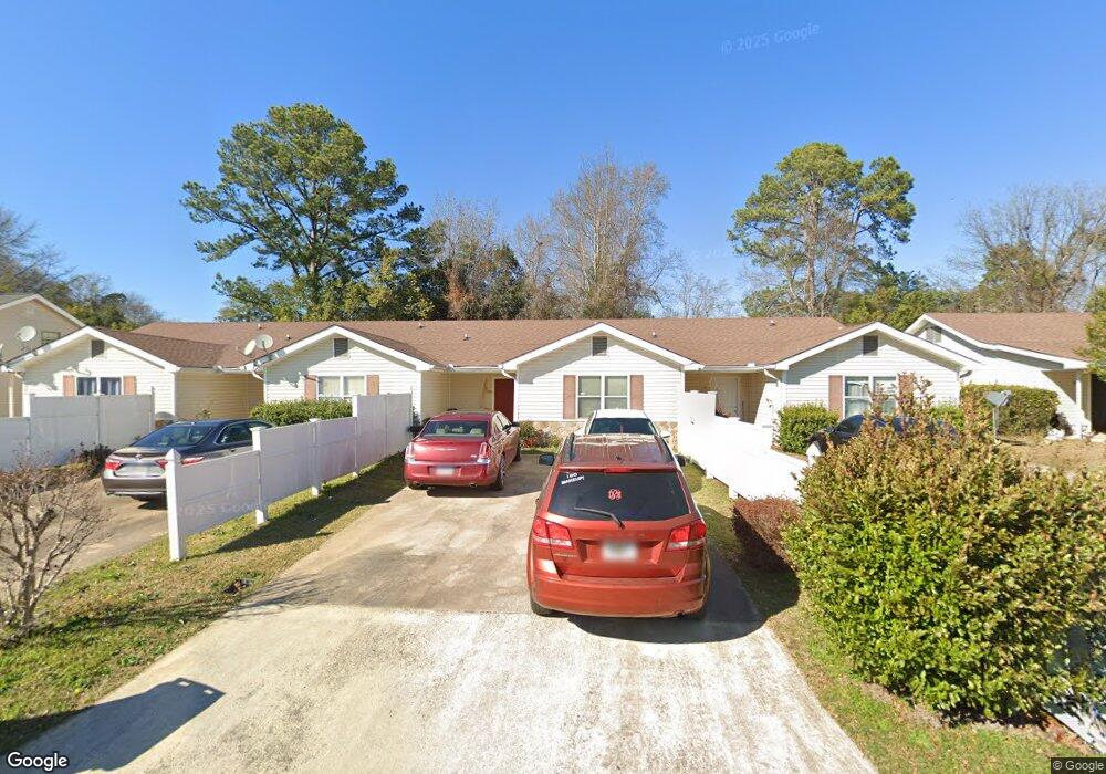 203 Woodcrest Cir, Warner Robins, GA 31093 - photo 1