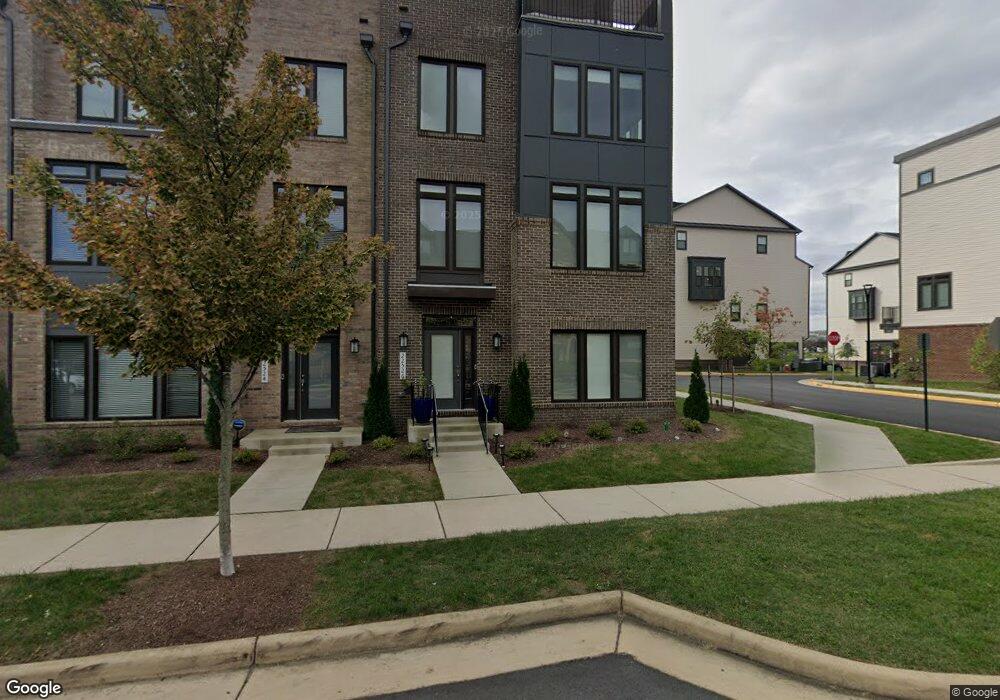 22526 Foundation Dr, Ashburn, VA 20148 - photo 1