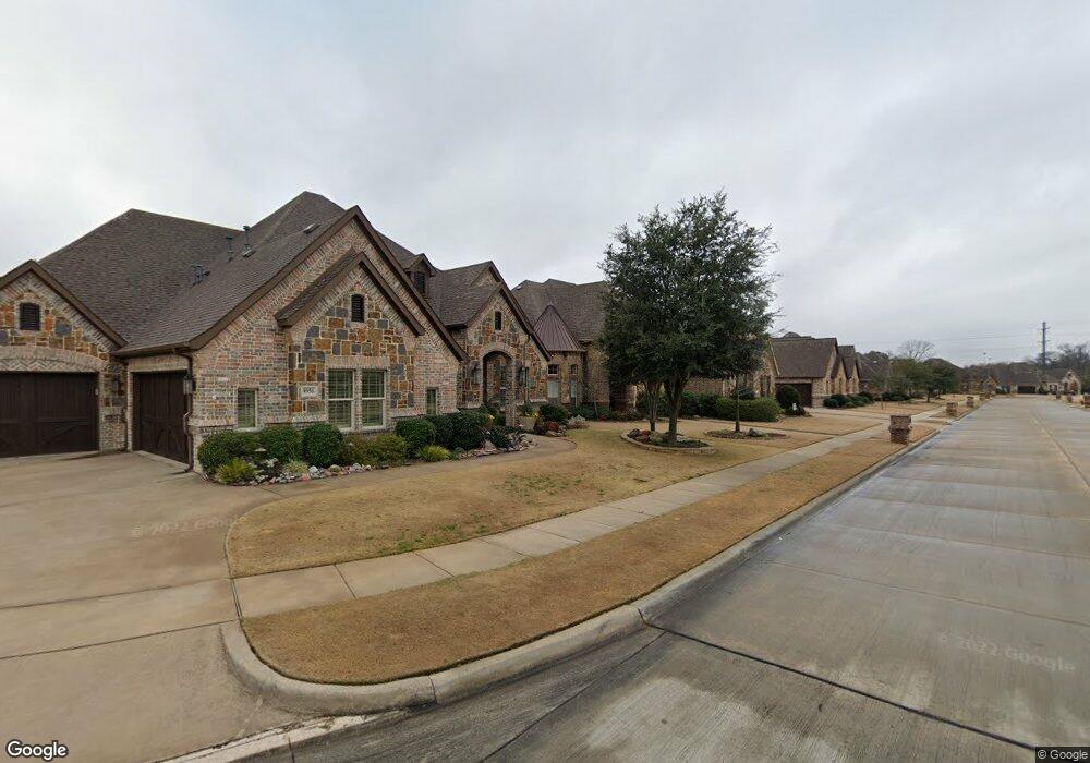8952 Souththorn Dr, North Richland Hills, TX 76182 - photo 1
