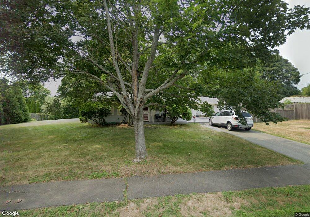 28 Trinity St, Danvers, MA 01923 - photo 1