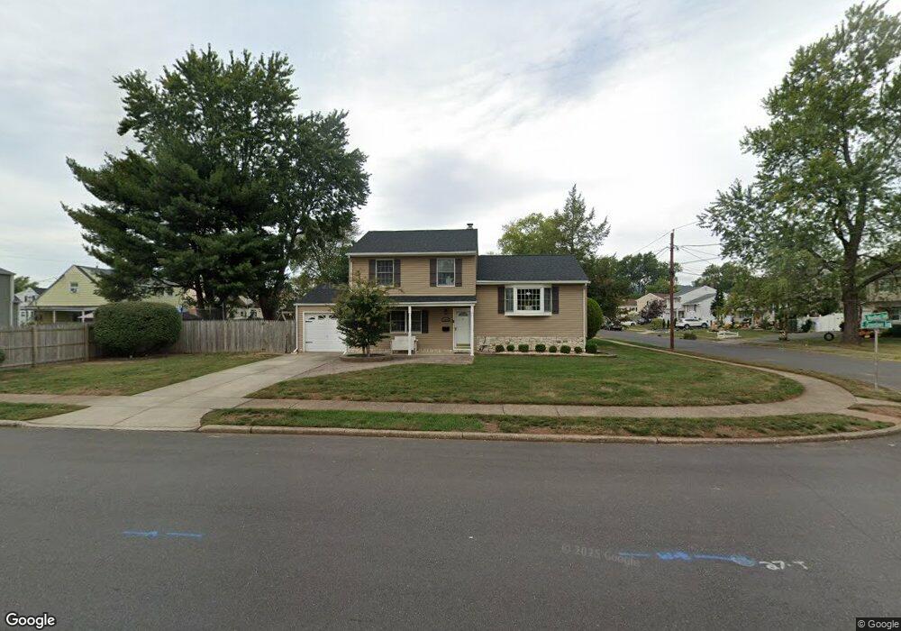 399 Greenlawn Ave, Middlesex, NJ 08846 - photo 1