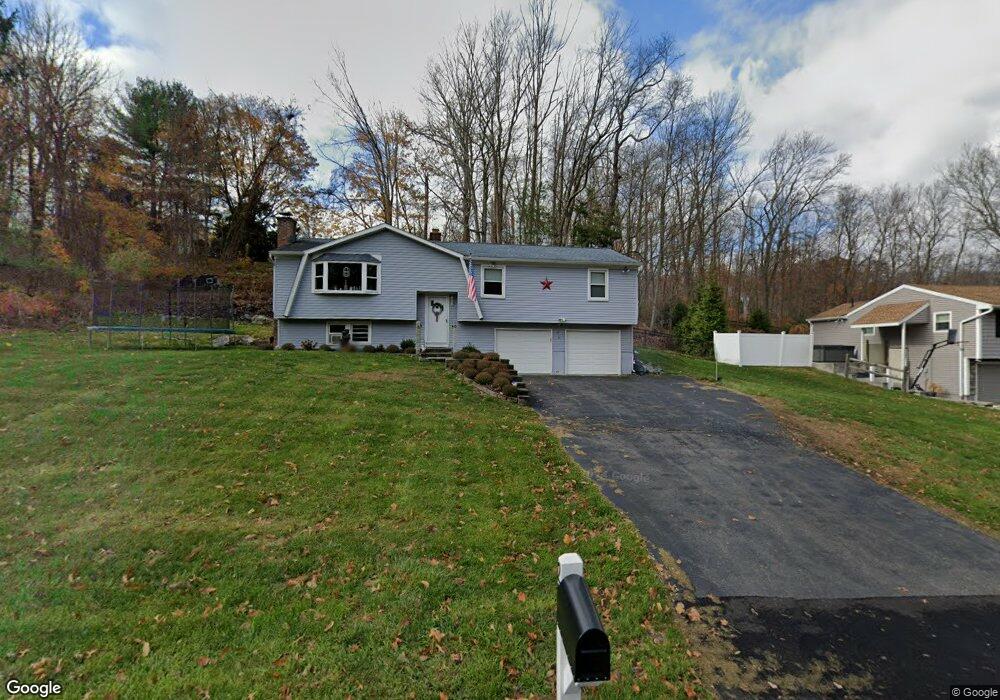 259 Shadduck Rd, Middlebury, CT 06762 - photo 1