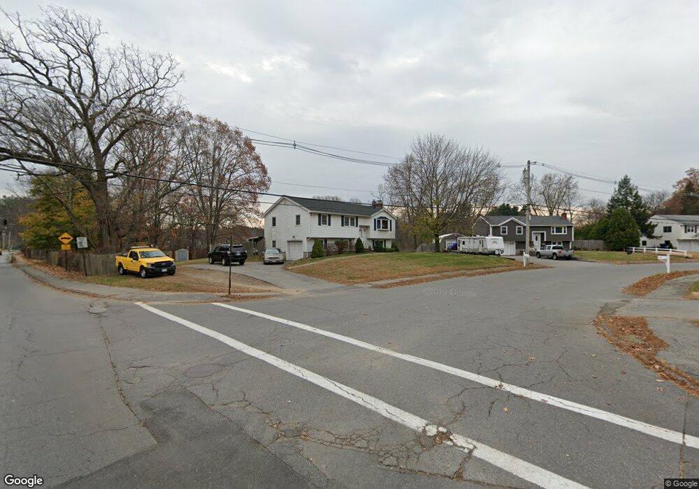 33 Pierce St, Hudson, MA 01749 - photo 1