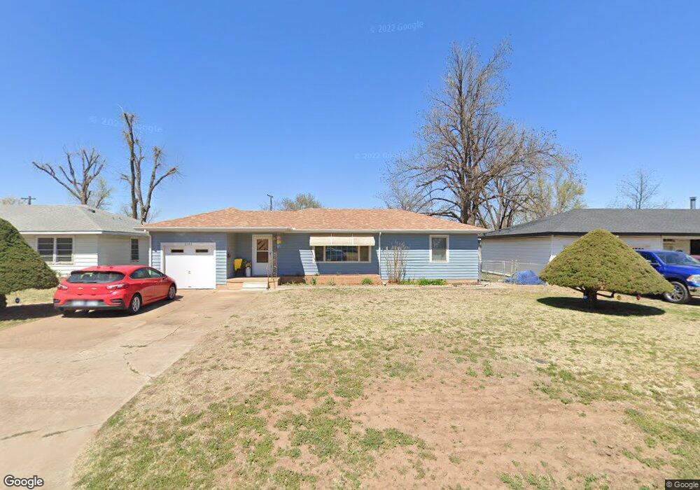 2102 W Elm Ave, Enid, OK 73703 - photo 1