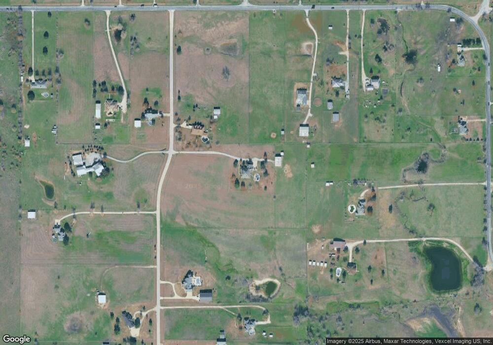 201 Hollyridge Ln, Fort Worth, TX 76108 - photo 1