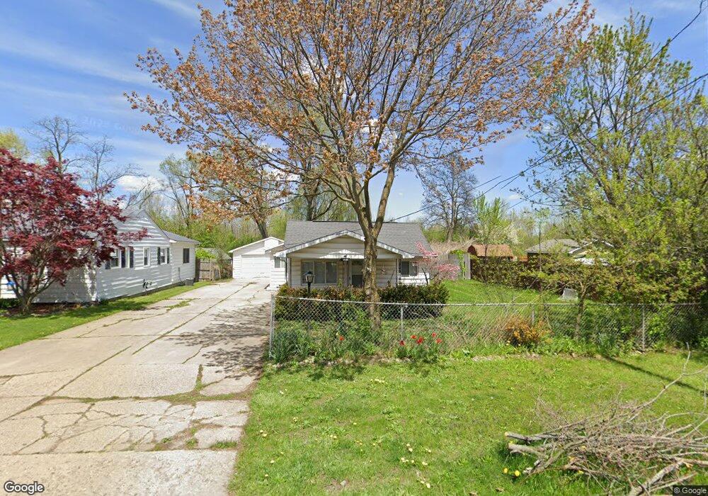 3264 Hogarth Ave, Flint, MI 48532 - photo 1