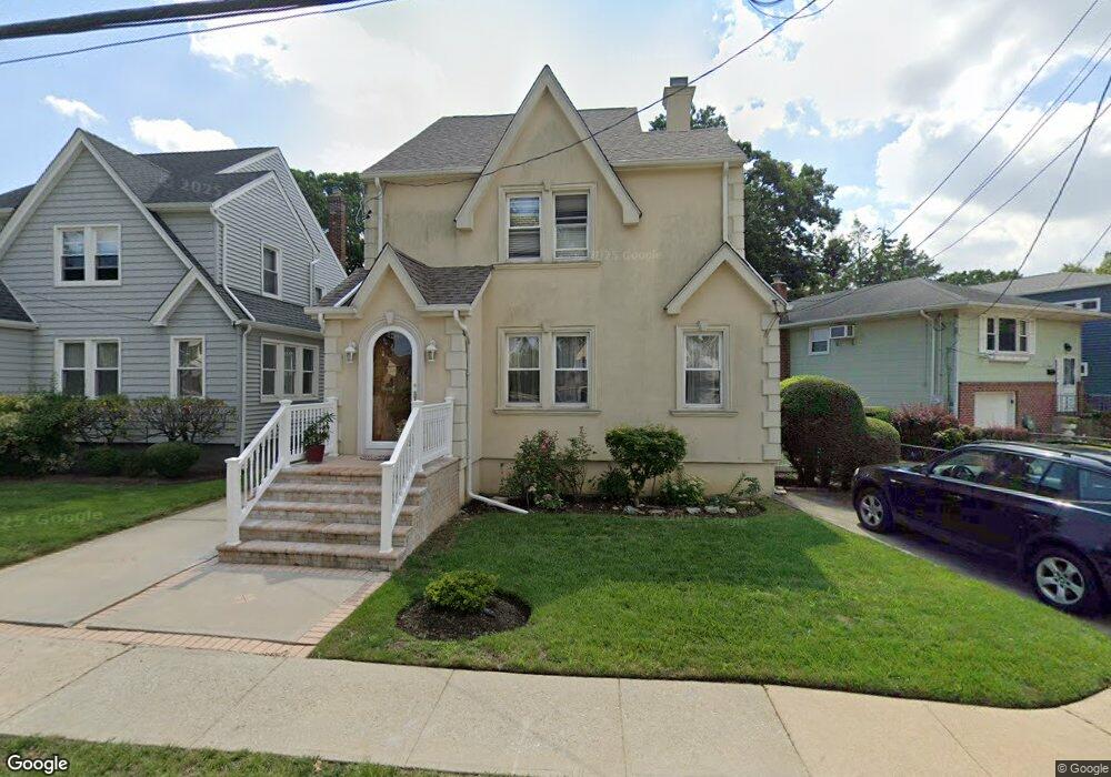 313 Garfield Ave, West Hempstead, NY 11552 - photo 1