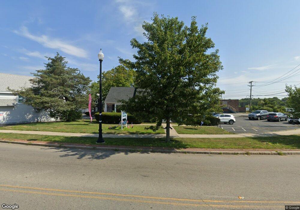 137 Main St, Wareham, MA 02571 - photo 1