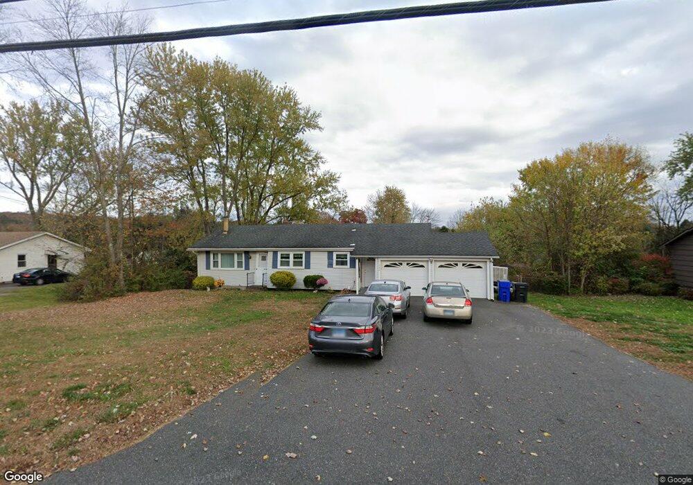 490 Avery St, South Windsor, CT 06074 - photo 1