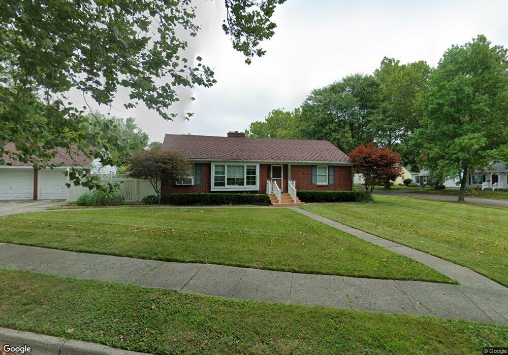 721 S Dexter Dr, Lansing, MI 48910 - photo 1