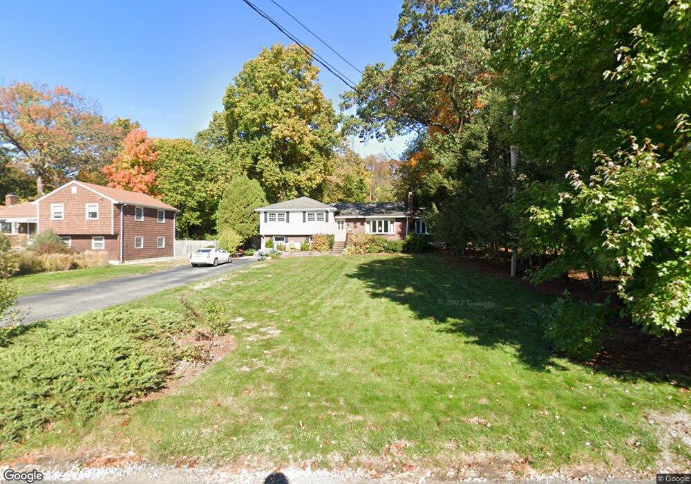 27 Evergreen Rd, Stoneham, MA 02180 - photo 1