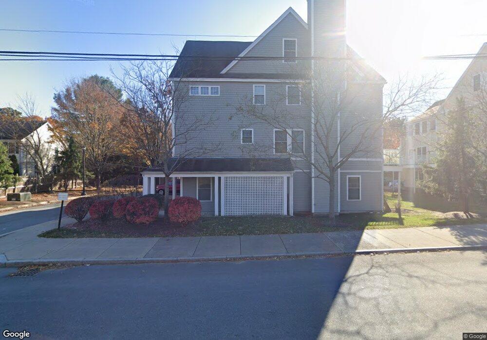 400 Cross St unit 303, Winchester, MA 01890 - photo 1