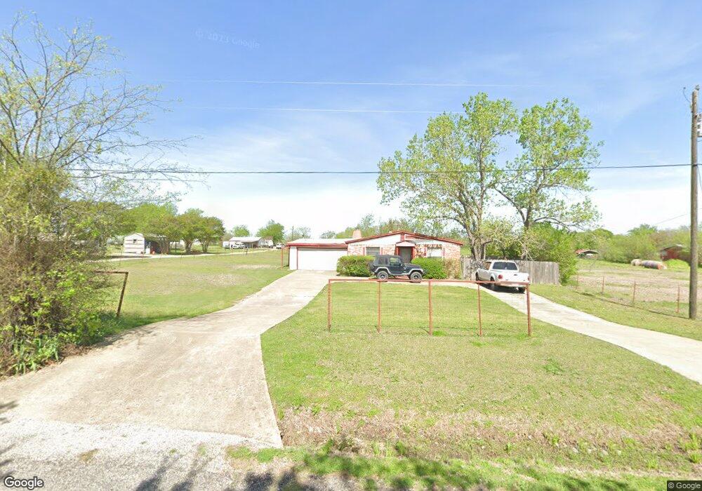 931 Walker Creek Rd, Ennis, TX 75119 - photo 1