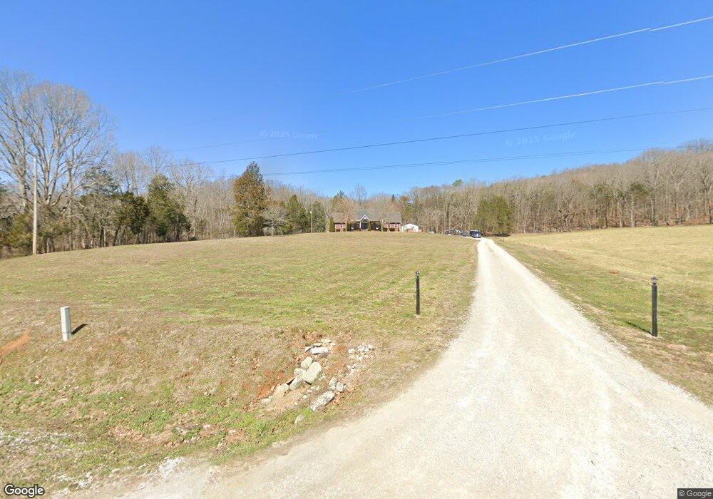 1377 Whiteoak Rd E, Clifton, TN 38425 - photo 1