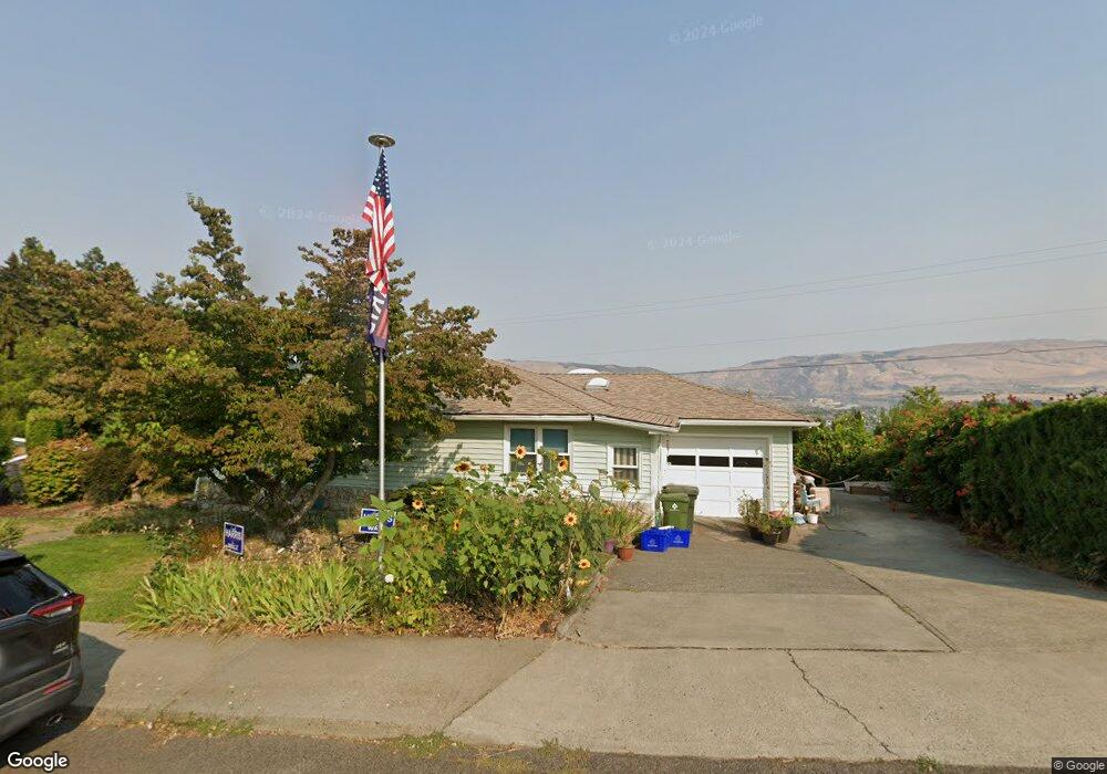 301 W 20th St, the Dalles, OR 97058 - photo 1