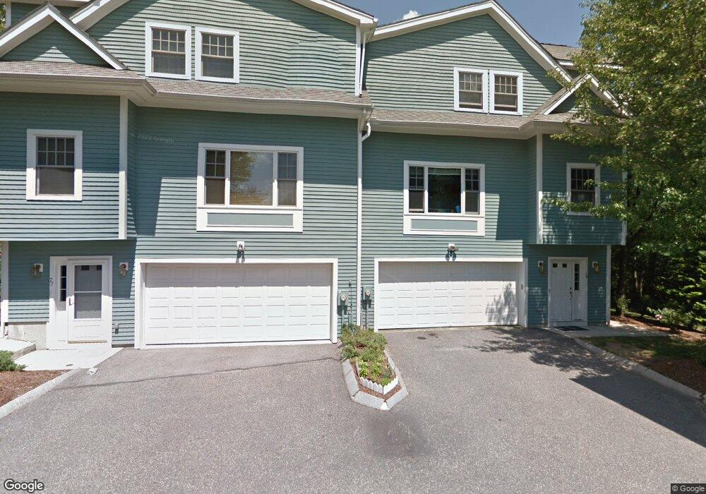 77 Beecher Place unit 77, Newton Center, MA 02459 - photo 1