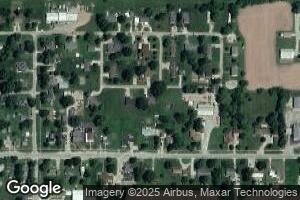 409 E North 1st St, Stewardson, IL 62463