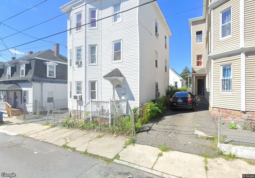 2 Willow St, Methuen, MA 01844 - photo 1