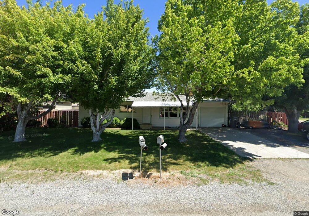331 Ladd Ct, East Wenatchee, WA 98802 - photo 1