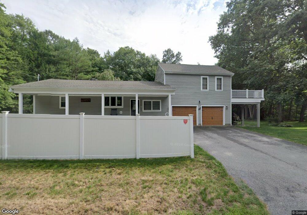 33 Squamscott Rd, Stratham, NH 03885 - photo 1