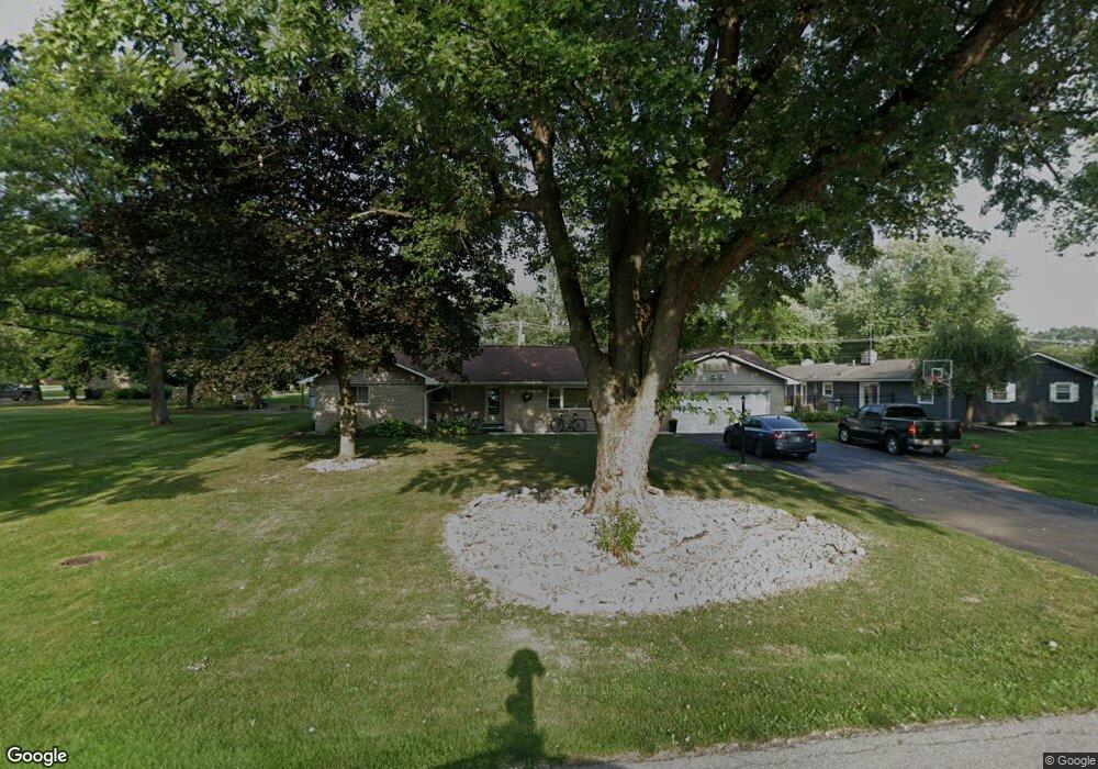 723 Elm Dr, Bluffton, IN 46714 - photo 1