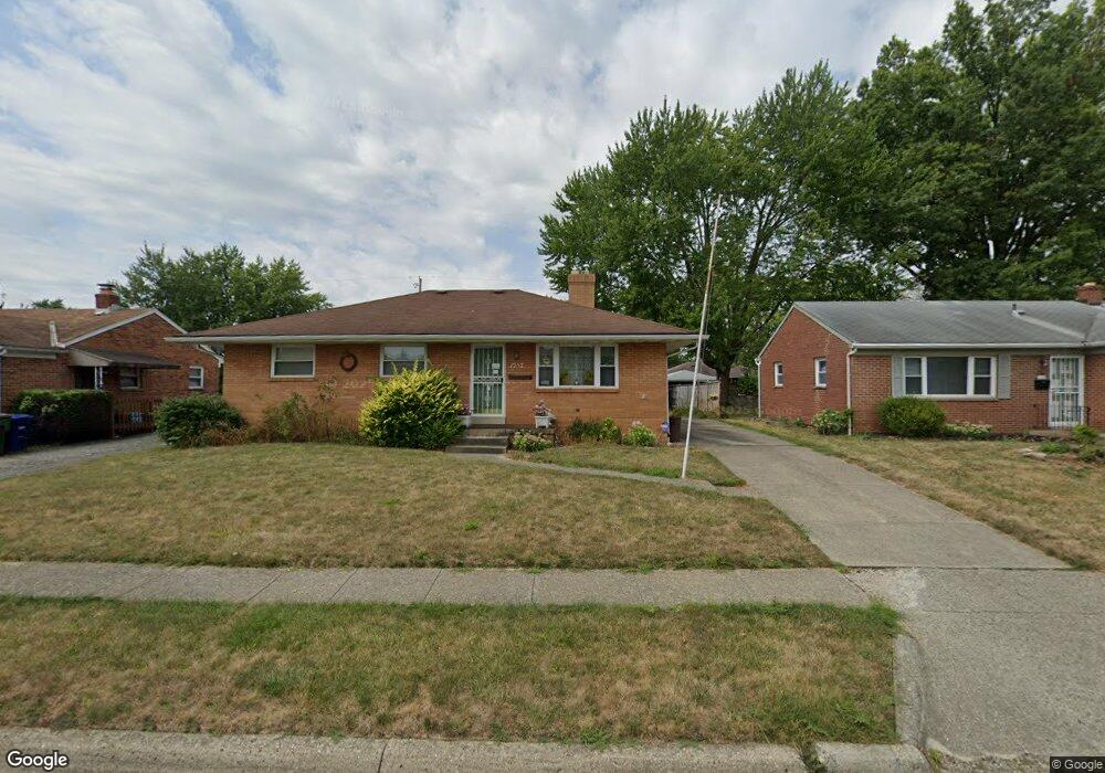 1249 Erickson Rd, Columbus, OH 43227 - photo 1