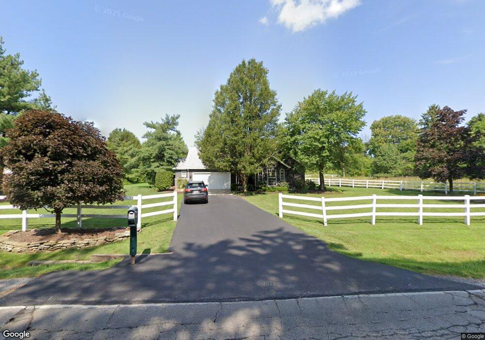 7606 Lewis Rd, Olmsted Township, OH 44138 - photo 1