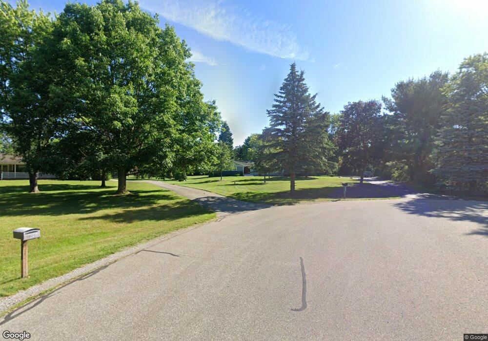 8006 Kurtland Ct, Dexter, MI 48130 - photo 1