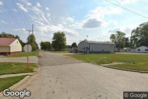 1207 Illinois Ave, Windsor, IL 61957