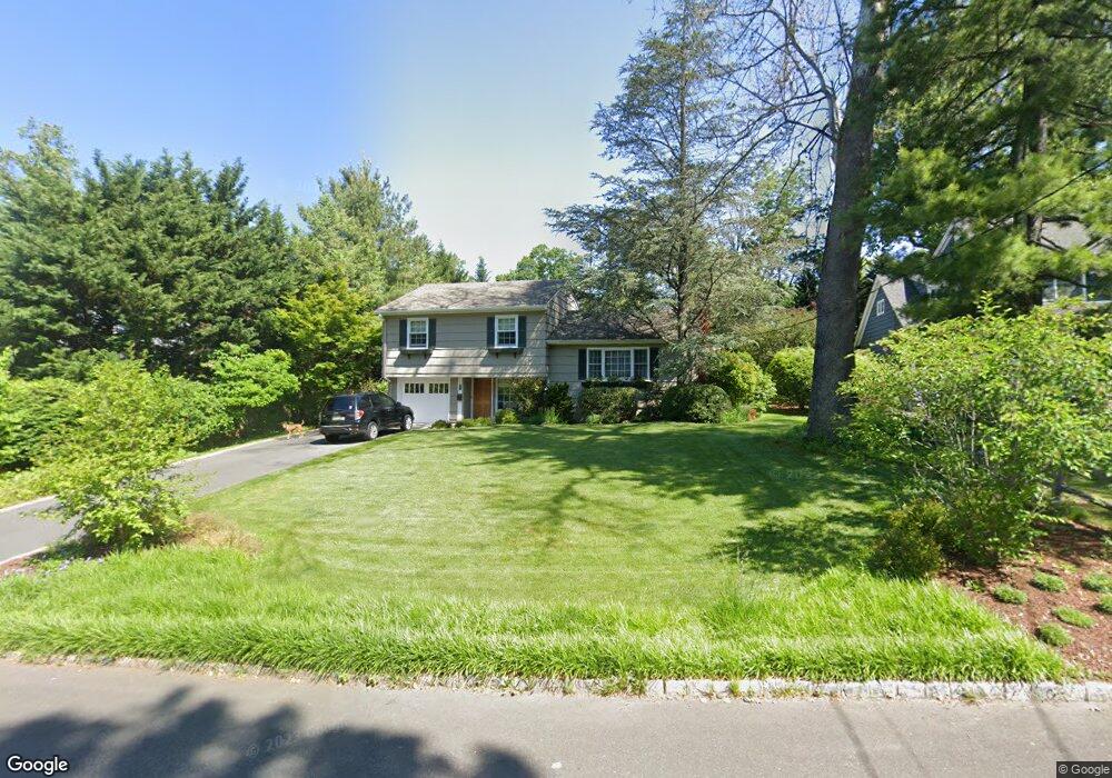 12 Dorr Rd, New Providence, NJ 07974 - photo 1