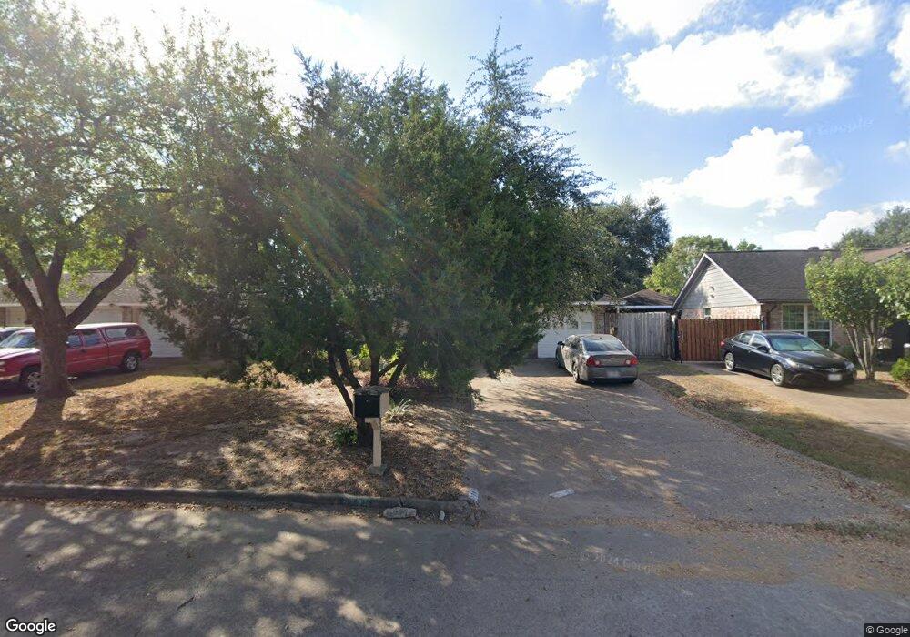 7711 Battlepine Dr, Houston, TX 77040 - photo 1